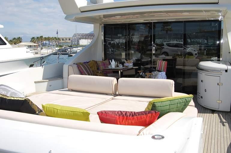 Azimut 68 sport-7